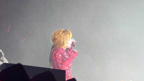 Mylene-Farmer---Desenchantee-5-Lille-03.06.2023.mp4