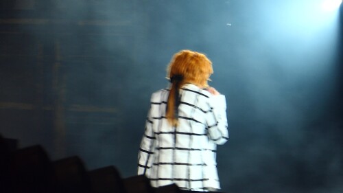 Mylene-Farmer---Sans-contrefacon-Lille-03.06.2023.mp4